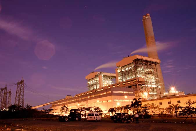 Coal-Fired Power Plants: A Dying Breed?The Pros and Cons of Coal-Fired Power PlantsHow Coal-Fired Power Plants WorkThe Impact of Coal-Fired Power Plants on the EnvironmentThe Future of Coal-Fired Power Plants